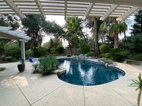 4518 Big Horn Dr, Redding, CA 96002 photo 5