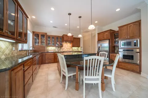 13198 Tierra Heights Rd, Redding, CA 96003 photo 31