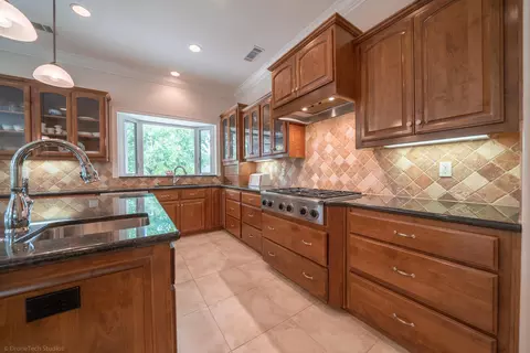 13198 Tierra Heights Rd, Redding, CA 96003 photo 37