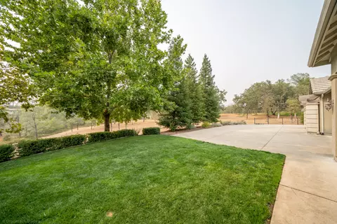 13198 Tierra Heights Rd, Redding, CA 96003 photo 76