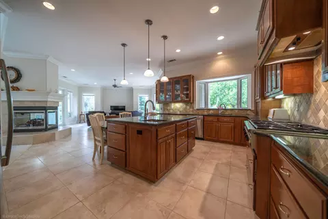 13198 Tierra Heights Rd, Redding, CA 96003 photo 29