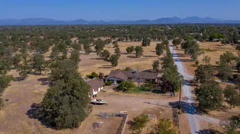 21349 Gilbert Dr, Redding, CA 96002 photo 78