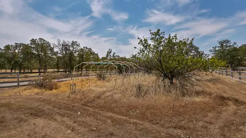 21349 Gilbert Dr, Redding, CA 96002 photo 52