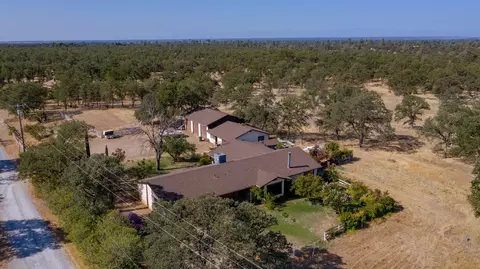 21349 Gilbert Dr, Redding, CA 96002 photo 53