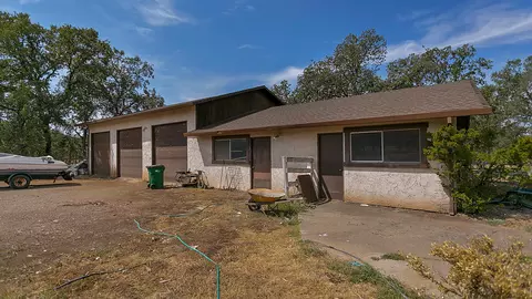 21349 Gilbert Dr, Redding, CA 96002 photo 32