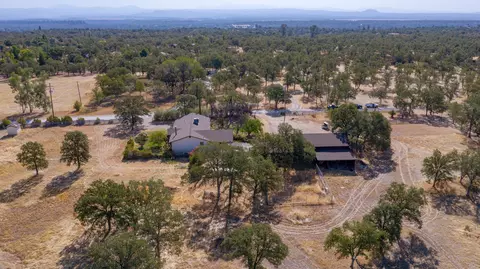 21349 Gilbert Dr, Redding, CA 96002 photo 45