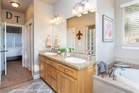 22075 Concept Way, Anderson, CA 96007 photo 21
