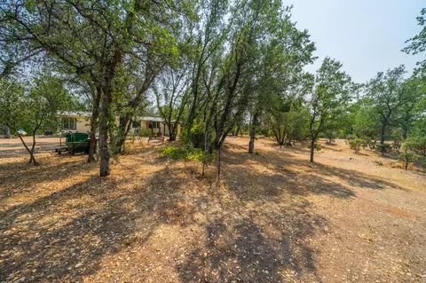 21106 Stepheno Ln, Redding, CA 96003 photo 31