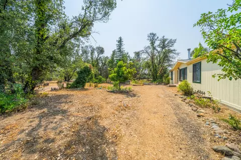 21106 Stepheno Ln, Redding, CA 96003 photo 27
