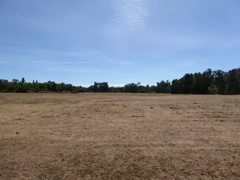 10144 Salmon Creek Rd, Redding, CA 96003 photo 18