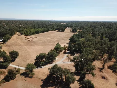 10144 Salmon Creek Rd, Redding, CA 96003 photo 15