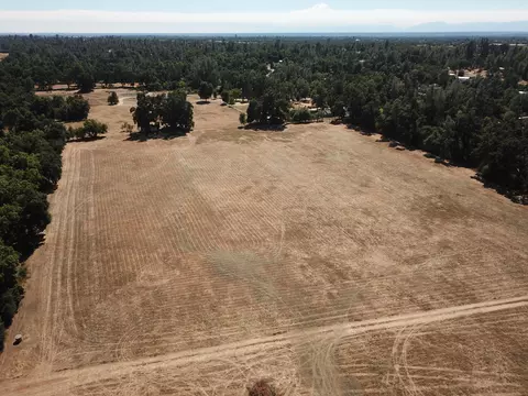 10144 Salmon Creek Rd, Redding, CA 96003 photo 13
