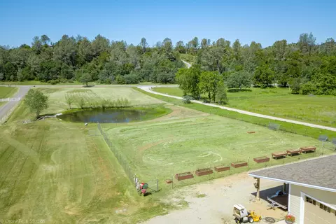20000 Broken Spoke Ln, Redding, CA 96003 photo 137