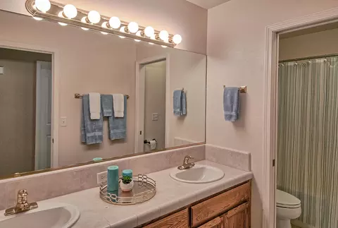 3585 Sunglow Dr, Redding, CA 96001 photo 13