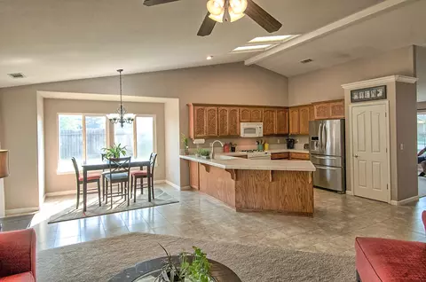 3585 Sunglow Dr, Redding, CA 96001 photo 7