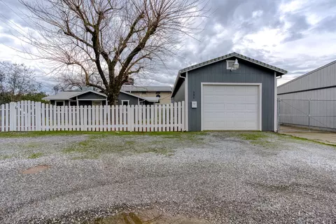 591 Markwood Dr, Redding, CA 96002 photo 10
