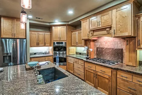 1501 Brinn Dr, Redding, CA 96001 photo 9