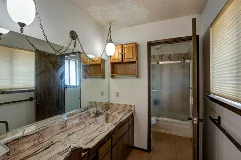 2165 Karen Pl, Redding, CA 96001 photo 11