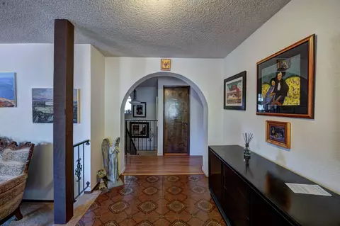 2165 Karen Pl, Redding, CA 96001 photo 5