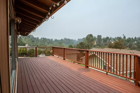 4635 Castle Ct, Redding, CA 96001 photo 35