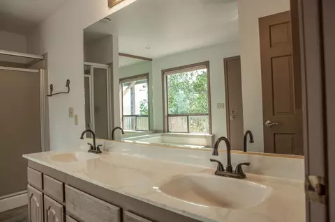 4635 Castle Ct, Redding, CA 96001 photo 21