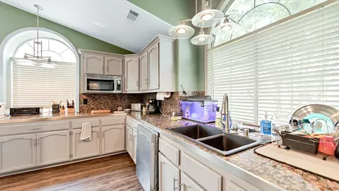 1471 River Ridge Dr, Redding, CA 96003 photo 13