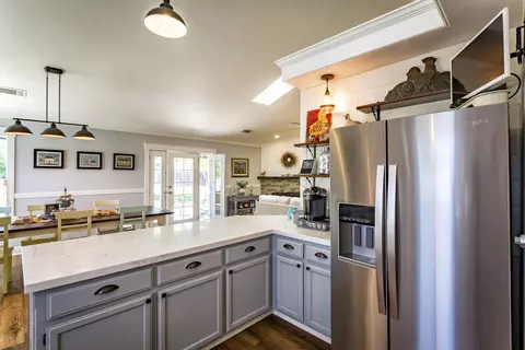 930 Hillsdale Ct, Redding, CA 96003 photo 10