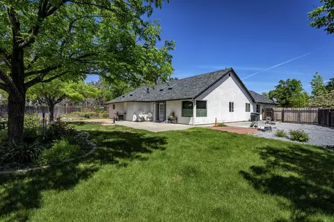 930 Hillsdale Ct, Redding, CA 96003 photo 30