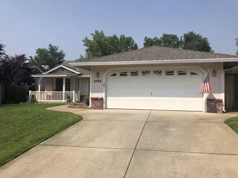 2592 Dewberry Dr, Redding, CA 96003 photo 1