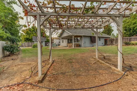 869 Wild Goose Ct, Redding, CA 96003 photo 20