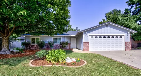 1036 Peregrine Way, Redding, CA 96003 photo 1