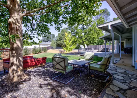 1036 Peregrine Way, Redding, CA 96003 photo 36