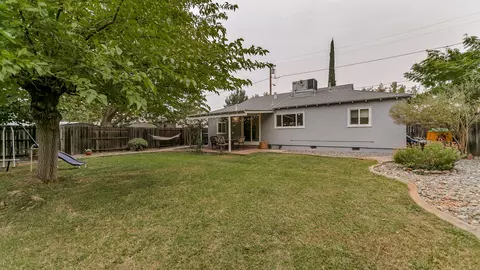 1117 5th St, Redding, CA 96002 photo 30