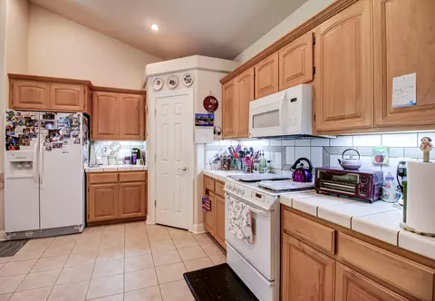 2962 Henrys Fork Dr, Redding, CA 96002 photo 13