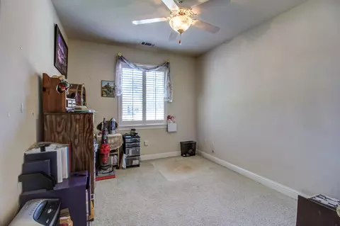 2962 Henrys Fork Dr, Redding, CA 96002 photo 18