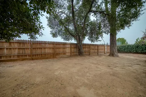 600 Rafael St, Redding, CA 96002 photo 29