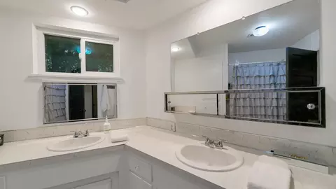 600 Rafael St, Redding, CA 96002 photo 16