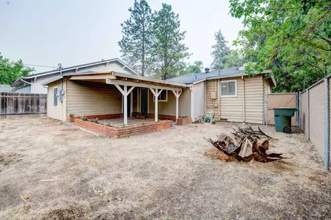 925 State St, Redding, CA 96001 photo 18