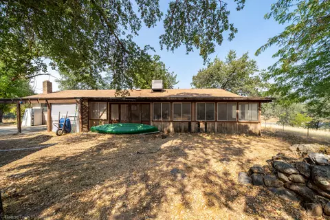 11769 Milton Park Ln, Redding, CA 96003 photo 36
