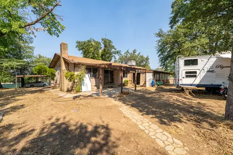 11769 Milton Park Ln, Redding, CA 96003 photo 30