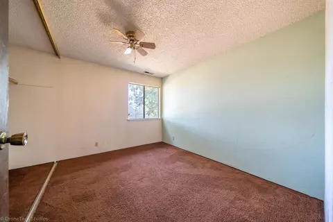 11769 Milton Park Ln, Redding, CA 96003 photo 20