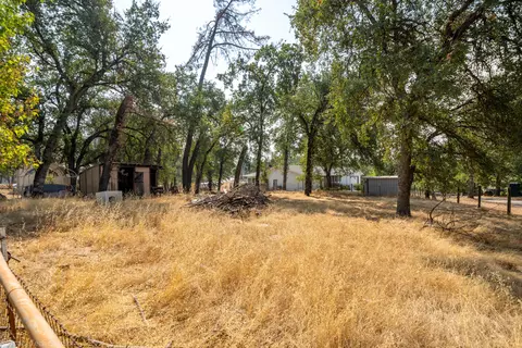 11769 Milton Park Ln, Redding, CA 96003 photo 46