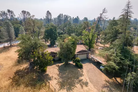11769 Milton Park Ln, Redding, CA 96003 photo 50