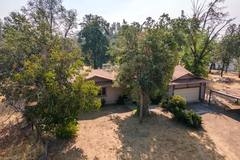 11769 Milton Park Ln, Redding, CA 96003 photo 49