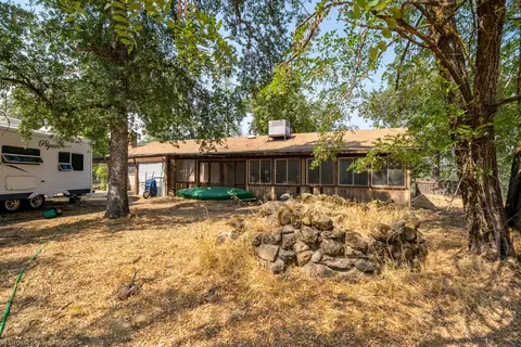 11769 Milton Park Ln, Redding, CA 96003 photo 35