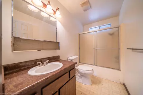 11769 Milton Park Ln, Redding, CA 96003 photo 19