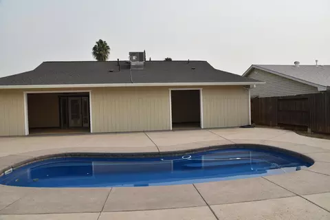 860 Grouse Dr, Redding, CA 96003 photo 11