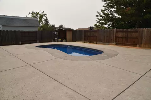 860 Grouse Dr, Redding, CA 96003 photo 12