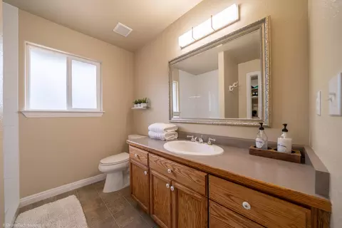 11421 Prosperity Ln, Redding, CA 96003 photo 14