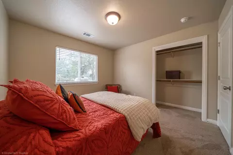 11421 Prosperity Ln, Redding, CA 96003 photo 18